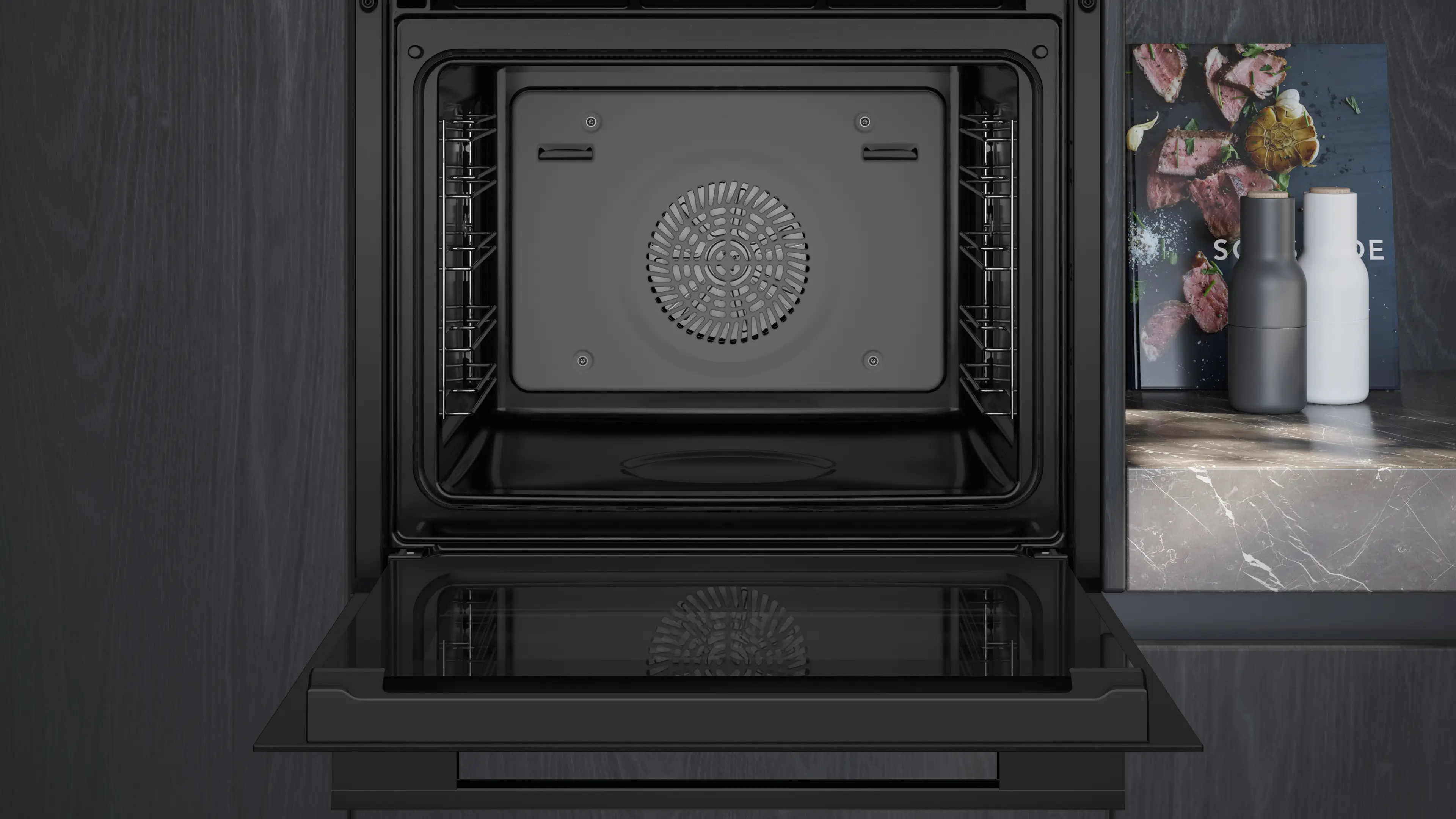Siemens iQ700 HB736G1B1B Built-In Oven 60 x 60cm – Black - Image 4