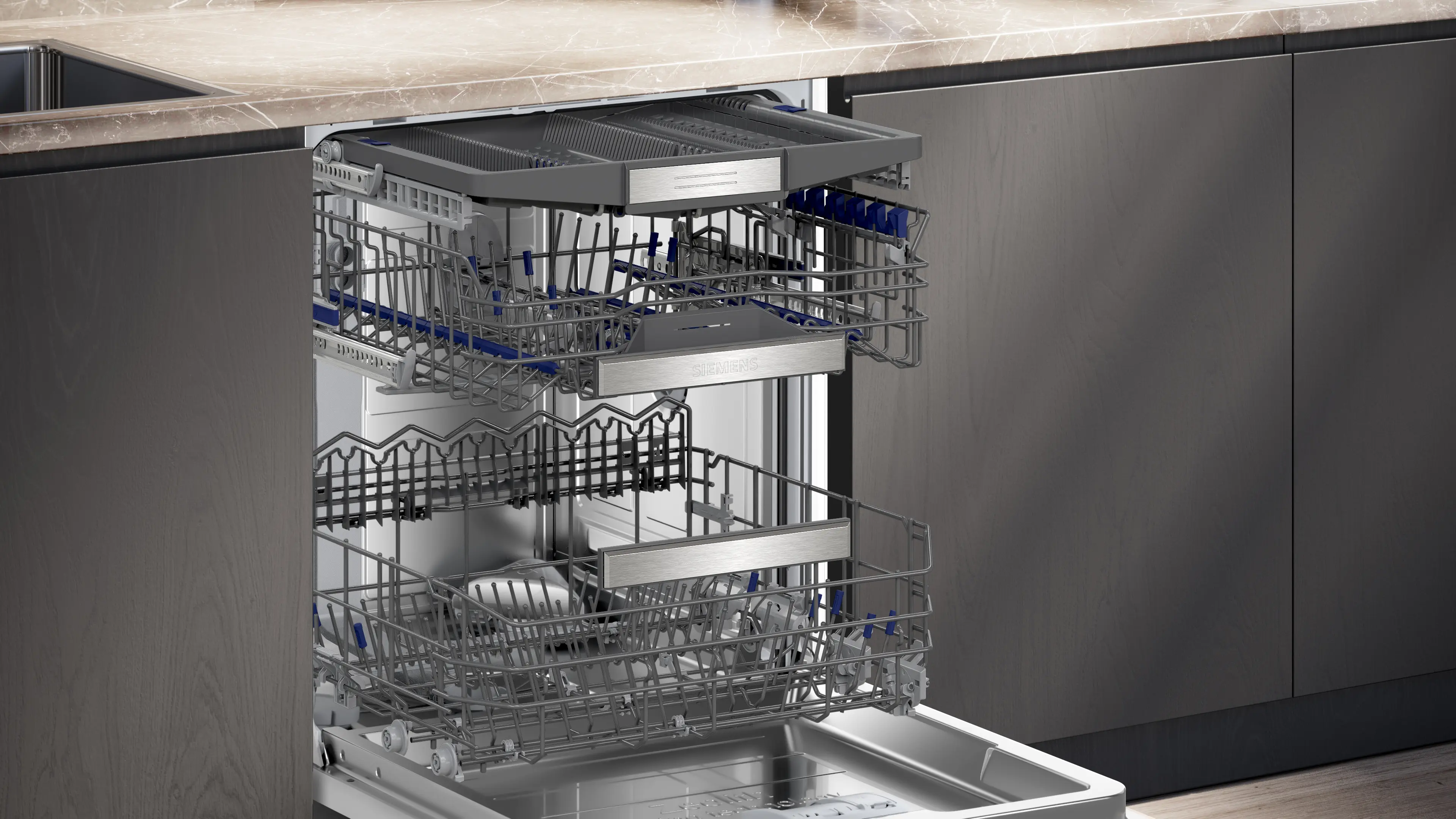 Siemens iQ700 SN97TX02CE Fully Integrated Dishwasher 60cm – varioHinge - Image 4